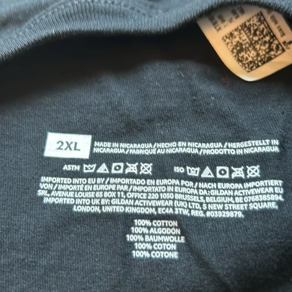 NWOT Party elf Christmas Tee - Picture 5 of 7